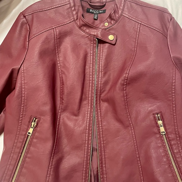 Baccini XL jacket with gold zippers in excellent condition. - Picture 2 of 3